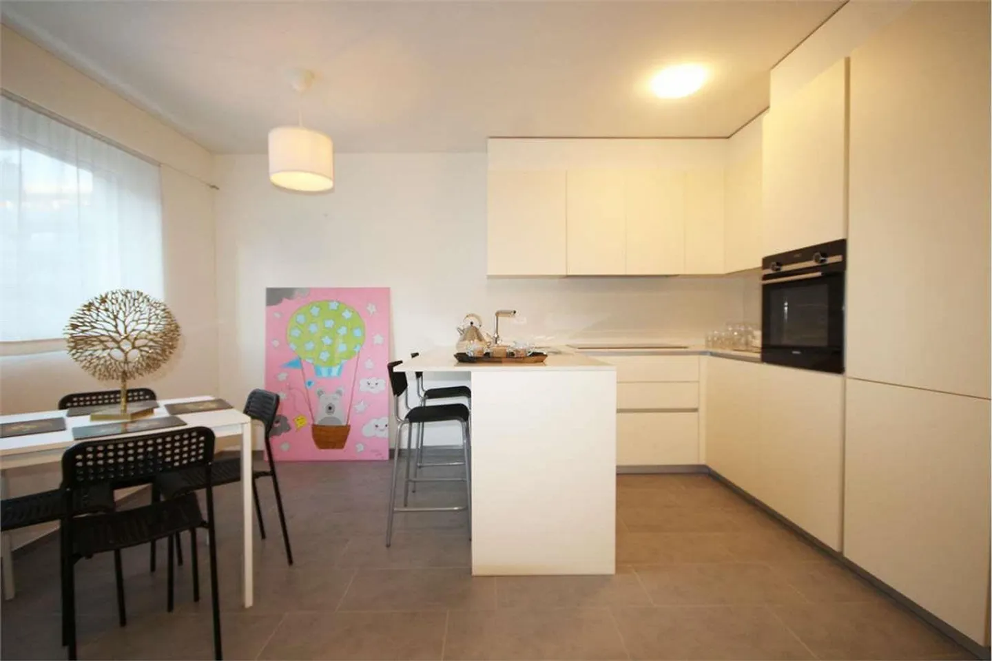 Appartamento Moderno Vicino al Centro - Foto 2 di 7