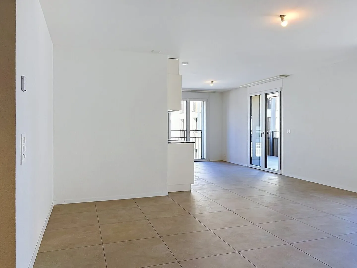 Nuovi appartamenti di 3.5 locali a Cottens! - Foto 3 di 13