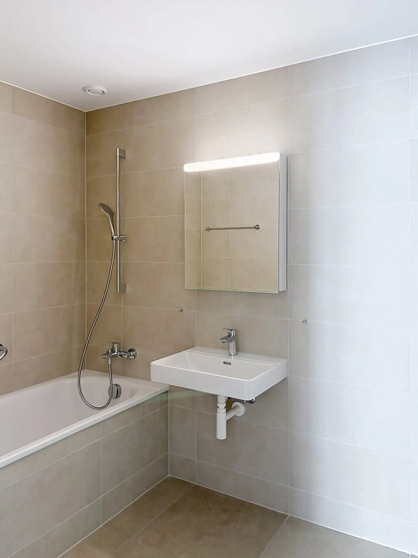 Nuovi appartamenti di 3.5 locali a Cottens! - Foto 8 di 13