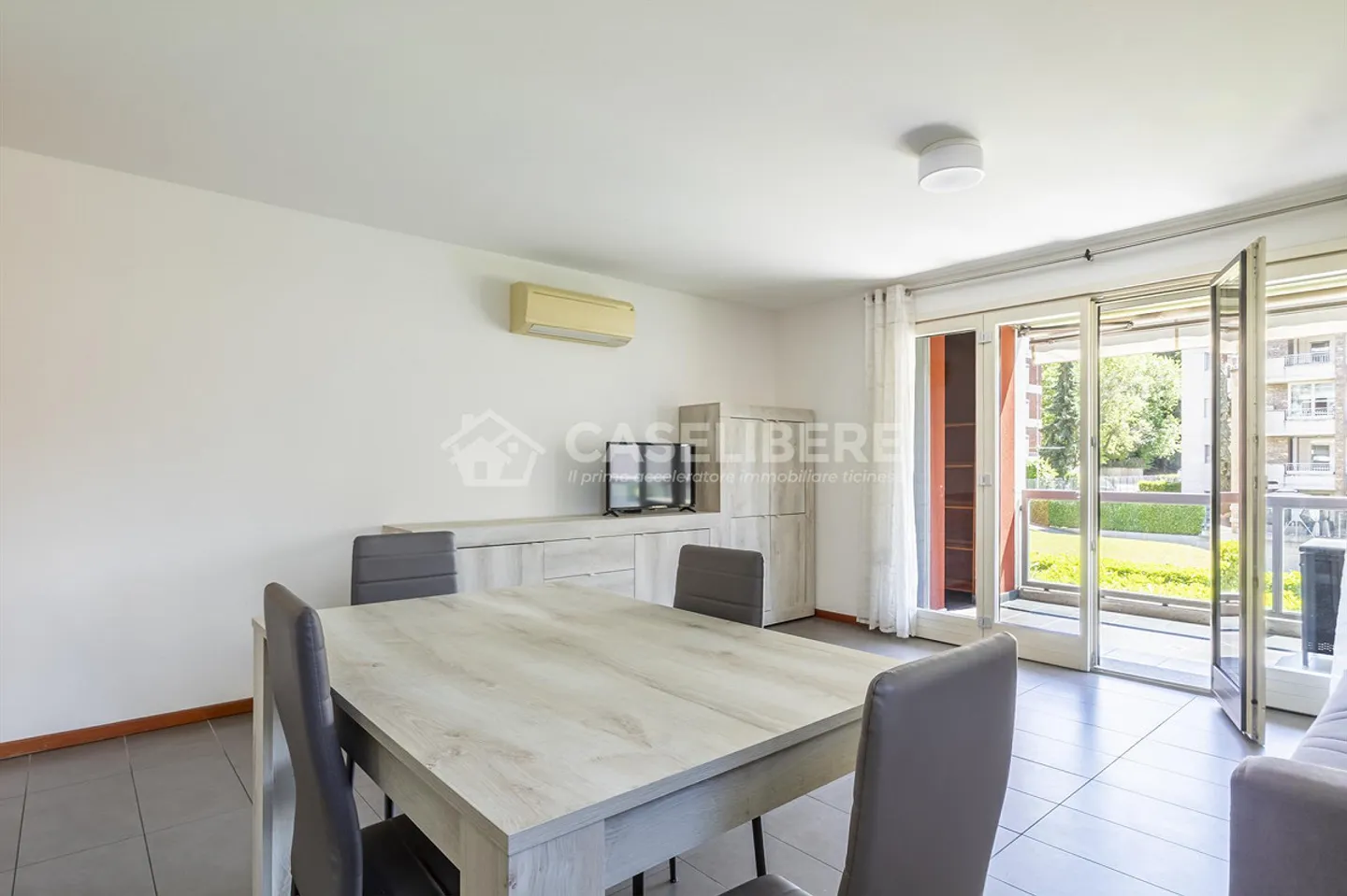 2.5 FURNISHED ROOMS PREGAZIONA LUGANO - Photo 1 of 10