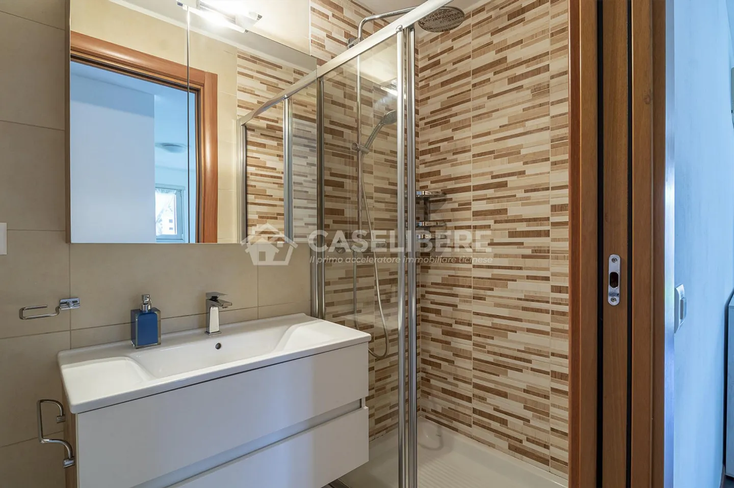 2.5 FURNISHED ROOMS PREGAZIONA LUGANO - Photo 8 of 10
