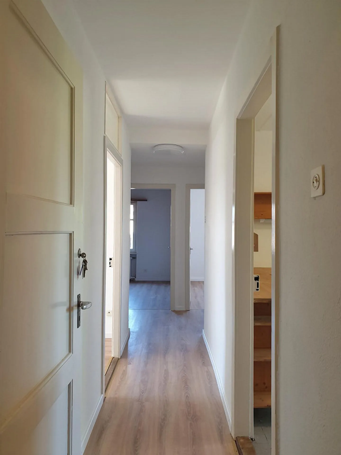 Limitato fino al 30.9.2026 - Appartamento d'epoca di 3,5 stanze con fascino - Foto 5 di 14