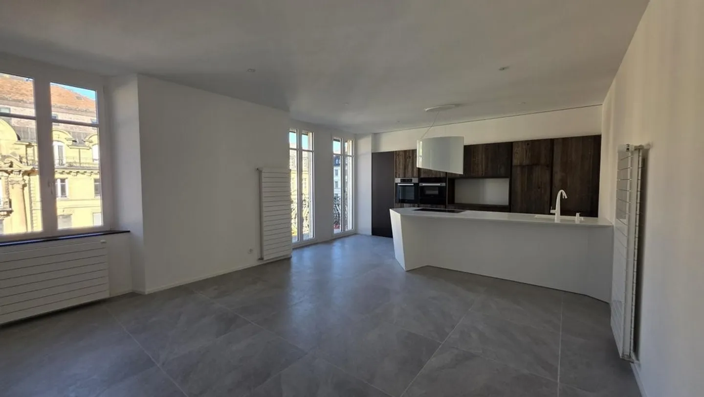 5 ROOMS OF STANDING COMPLETELY RENOVATED - Photo 3 of 11