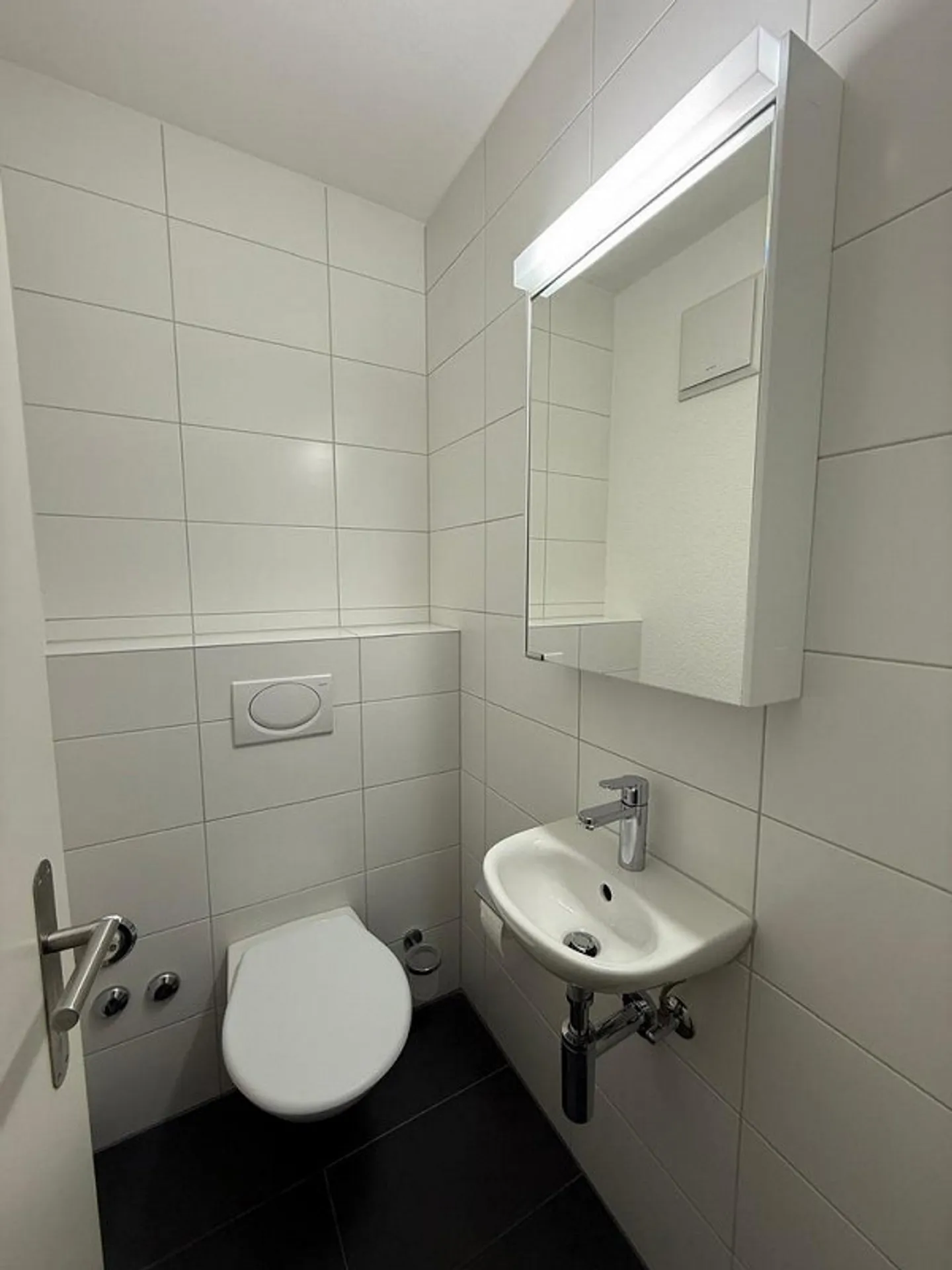 Spacious 5-room apartment next to Liebefeld Park - Photo 7 of 12
