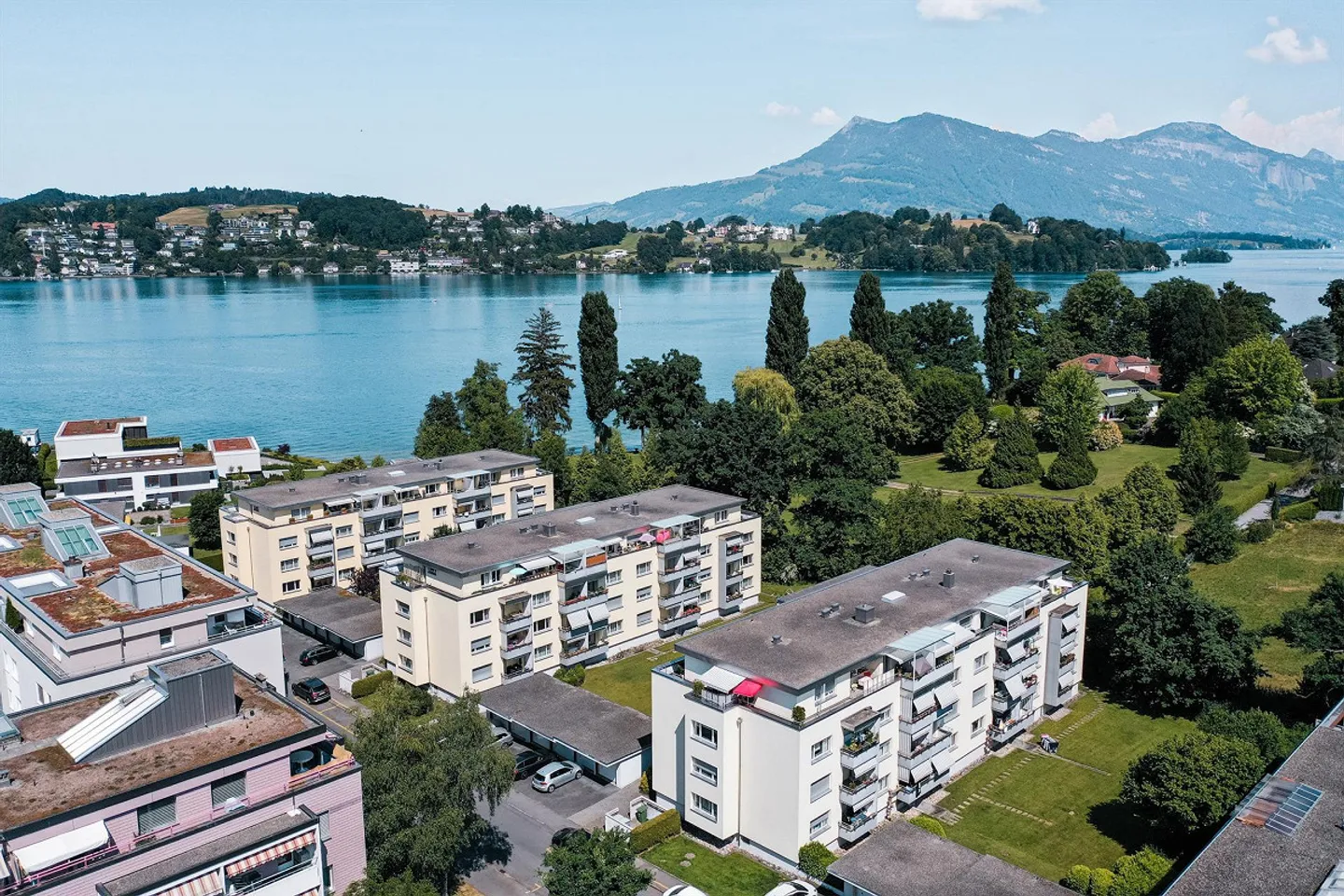 Attractive apartment with balcony in the sought-after Matthof district - Photo 1 of 6