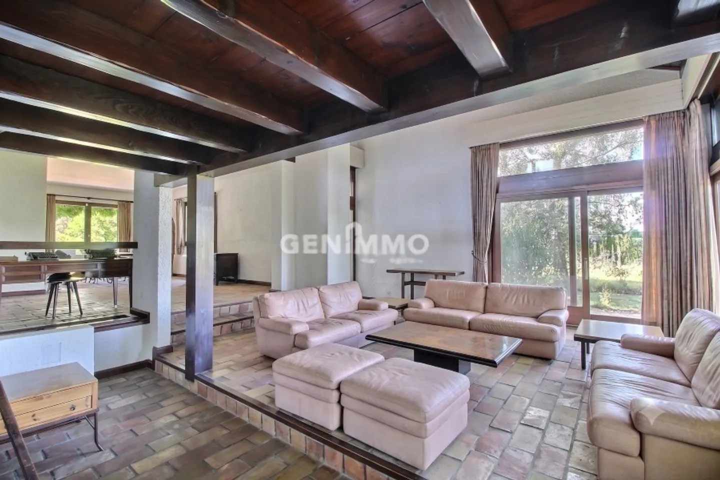 Incantevole Casa Familiare con Piscina - Foto 6 di 7