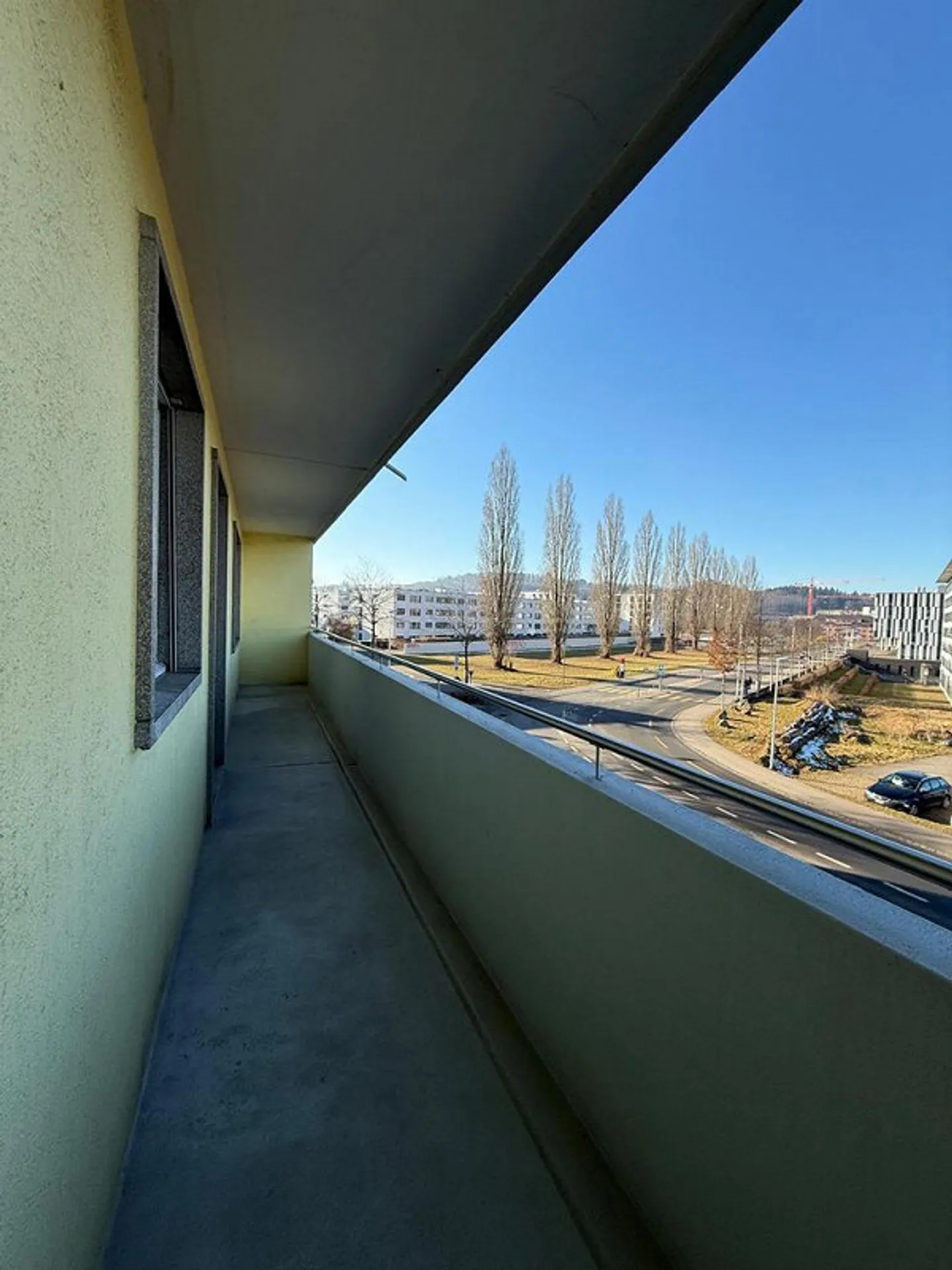 Spacious 5-room apartment next to Liebefeld Park - Photo 11 of 12
