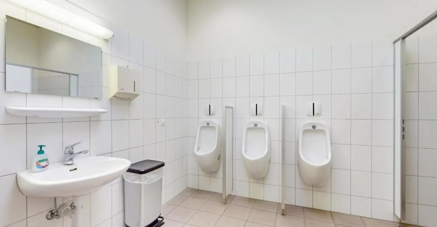 Flexible spaces with various usage options in a conveniently located area - Photo 7 of 7