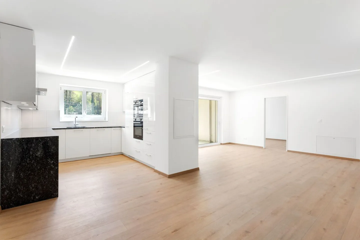 Zu verkaufen an der Bleichelistr. 5 im Bühler, bei Teufen: 3.5 Zimmer Erstbezugswohnung mit grosszügiger Einteilung im 1.OG. - Foto 3 von 17