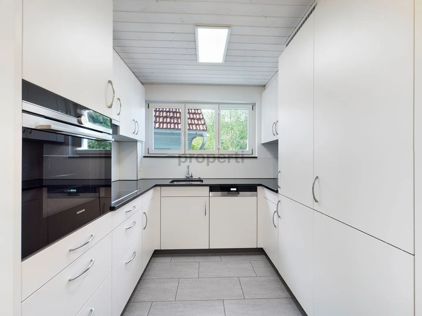 Helle 4.5-Zimmer Wohnung in Rohrbach - Foto 2 von 7