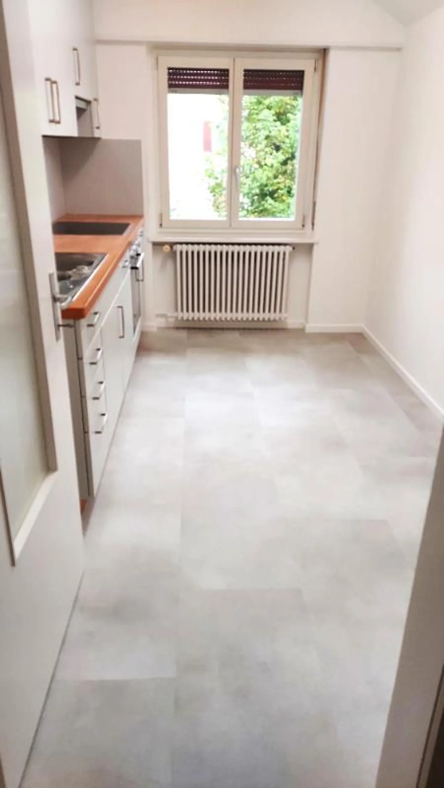 3 Room Attic Apartment - Photo 3 of 5