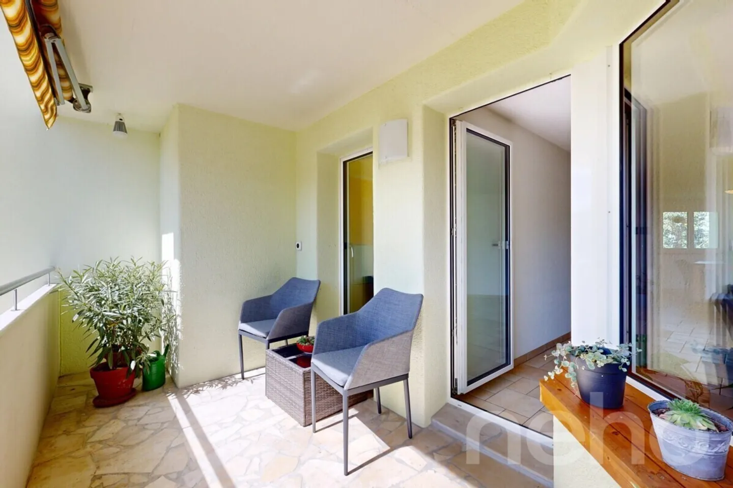 Appartement spacieux de 5,5 pièces avec 2 balcons et ascenseur - Photo 10 sur 12