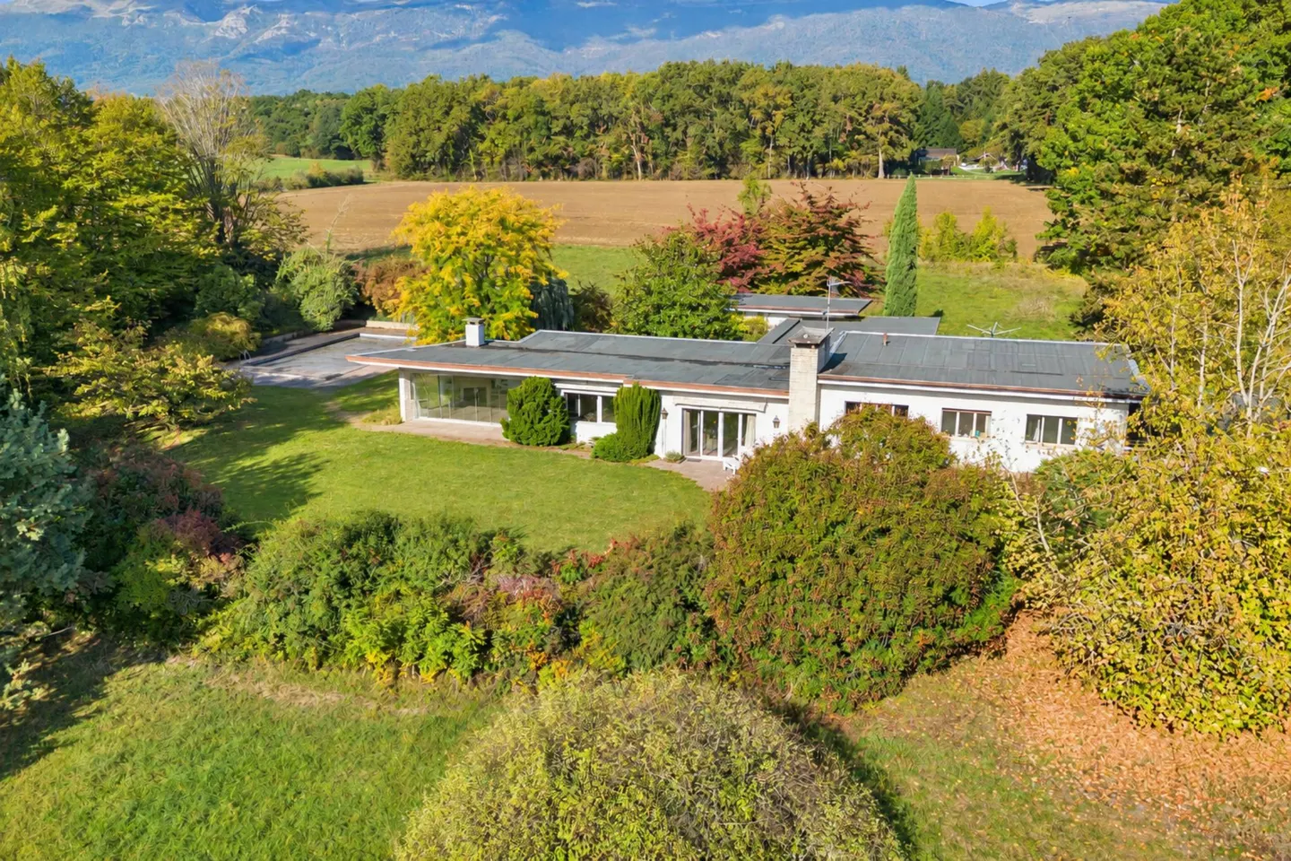 Spacious Villa in Meyrin - Photo 1 of 13