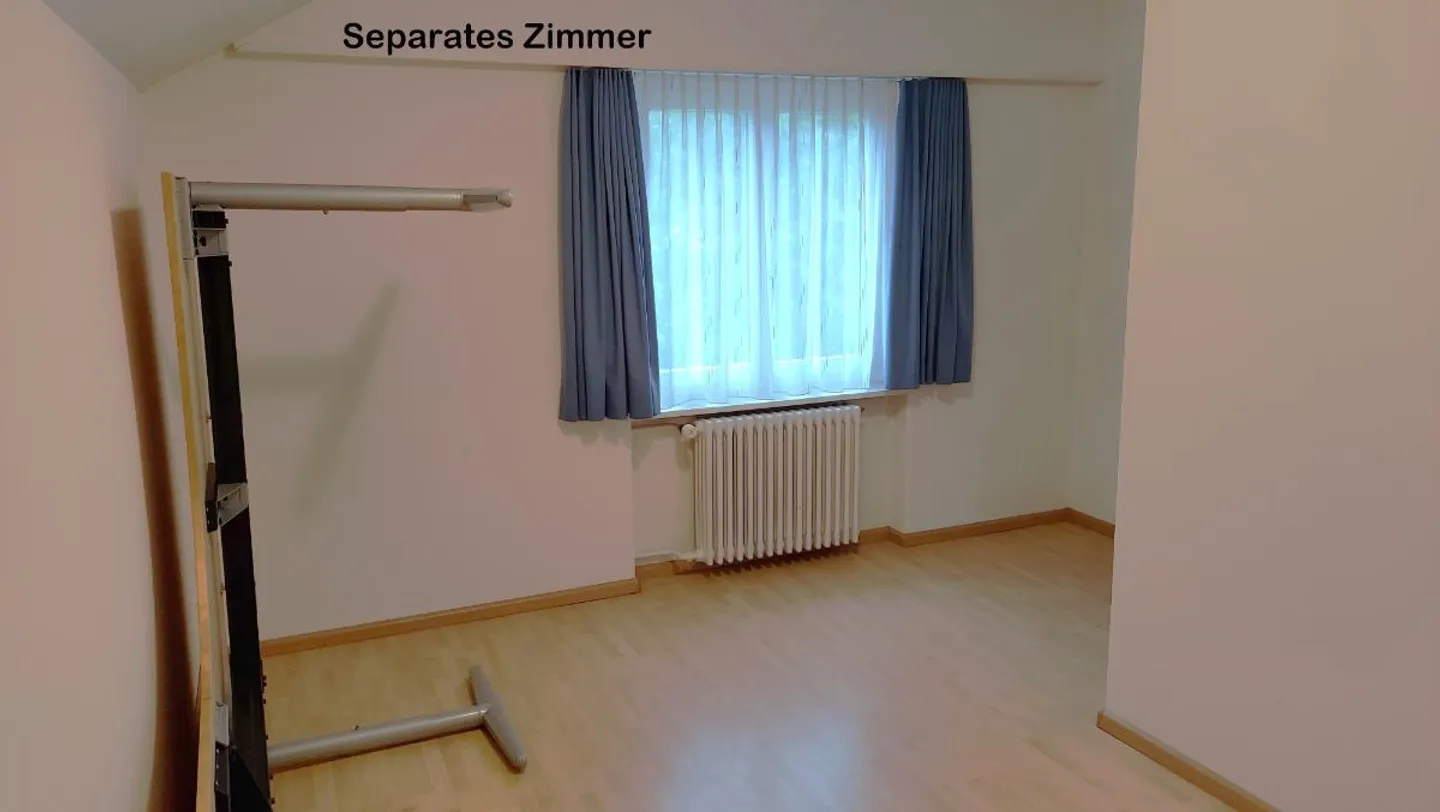 3 Room Attic Apartment - Photo 5 of 5