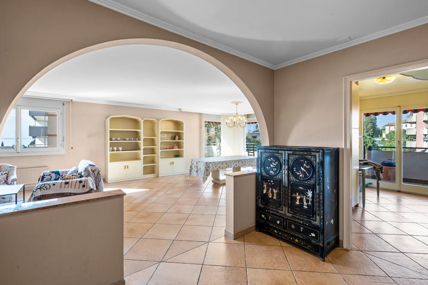 Superbe appartement avec grand séjour à proximité du lac à Clarens - Foto 5 von 14