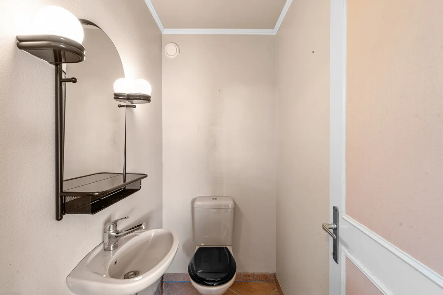 Superbe appartement avec grand séjour à proximité du lac à Clarens - Foto 12 von 14