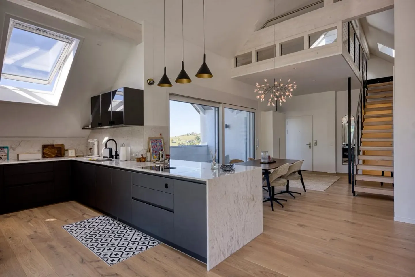 Appartamento di Design con Vista Lago - Foto 1 di 12