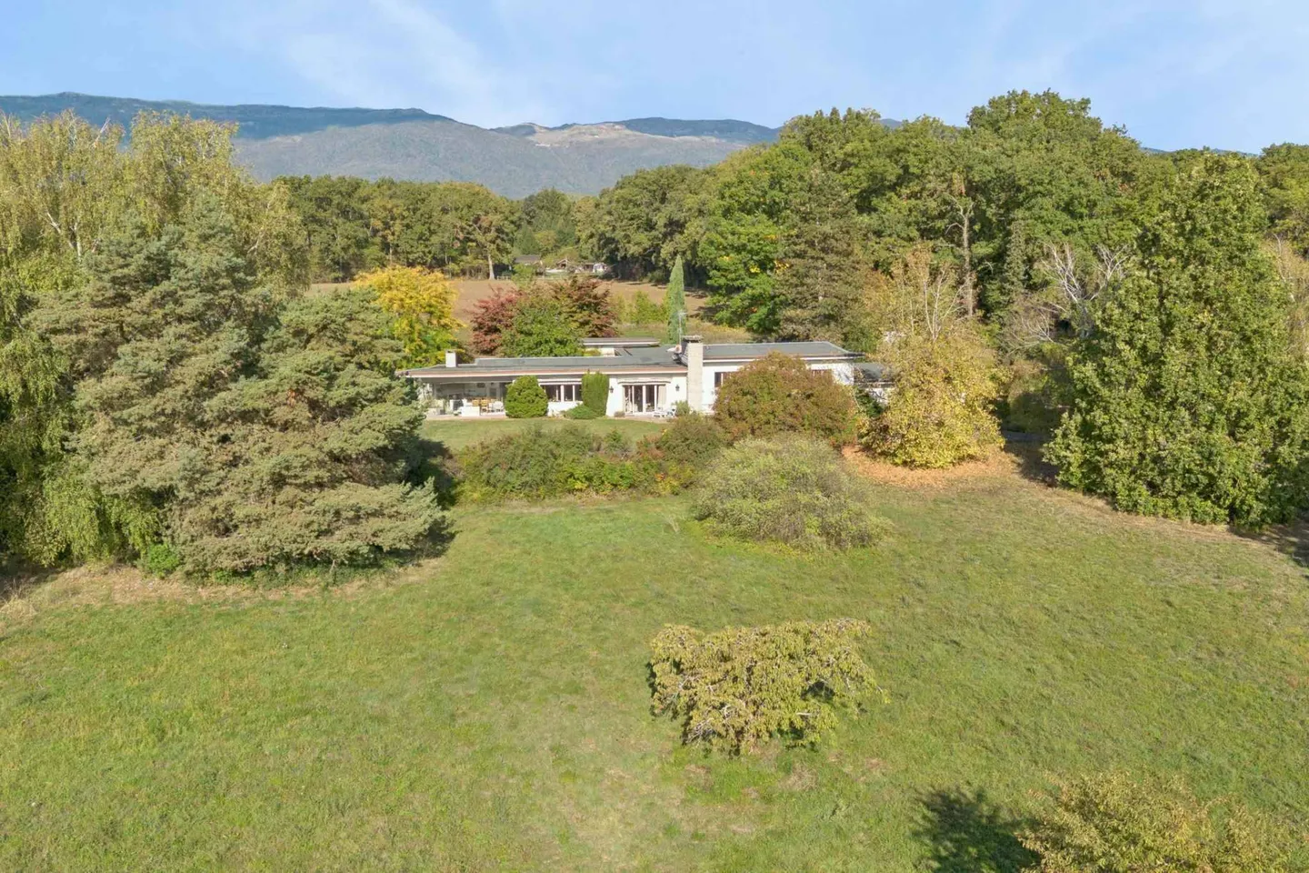 Spacious Villa in Meyrin - Photo 10 of 13