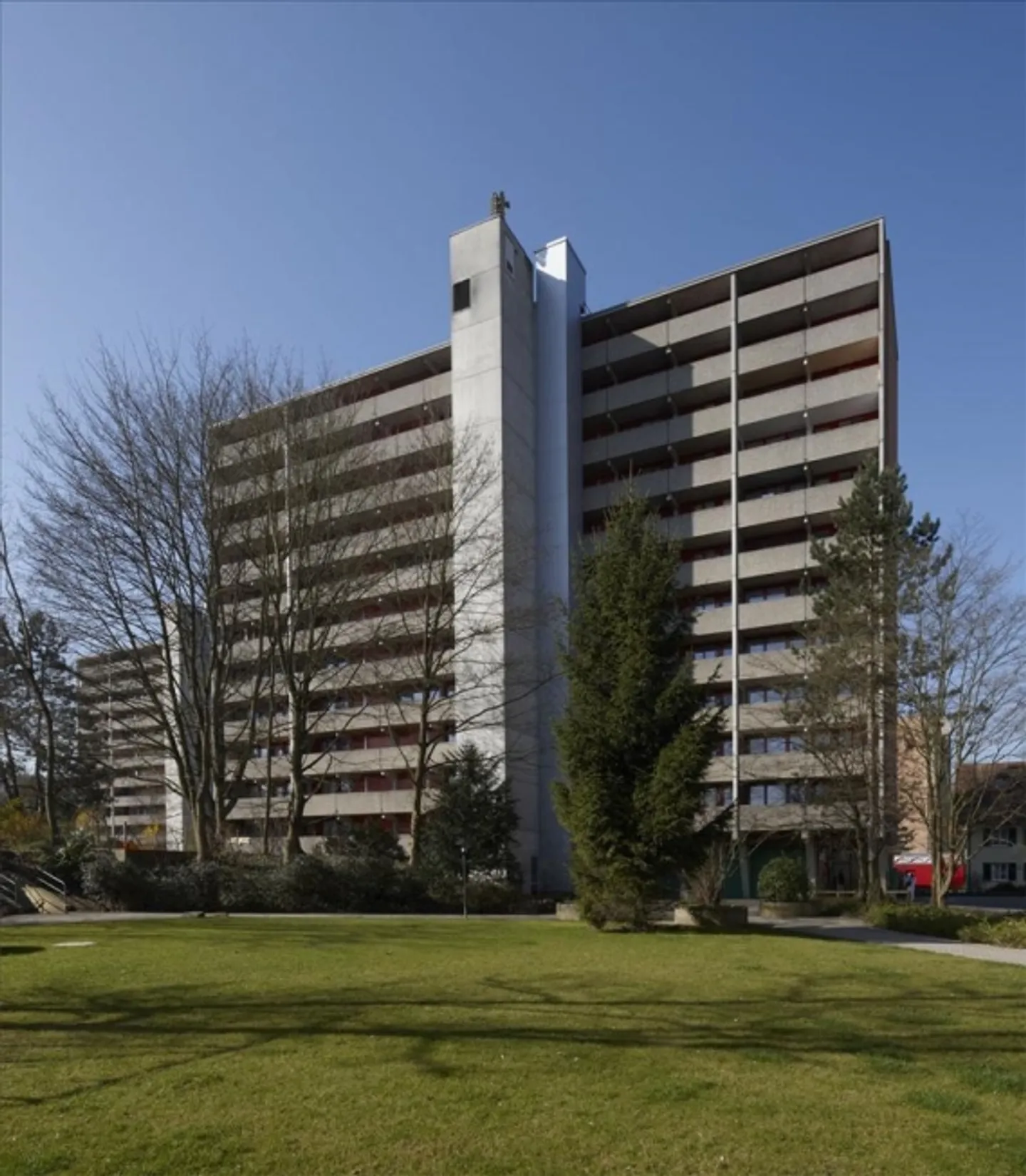 Living in a green environment - Photo 1 of 4