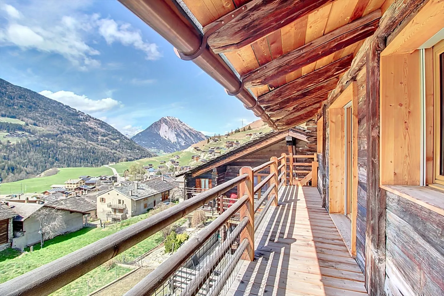 Chalet di 4,5 locali - Foto 2 di 13