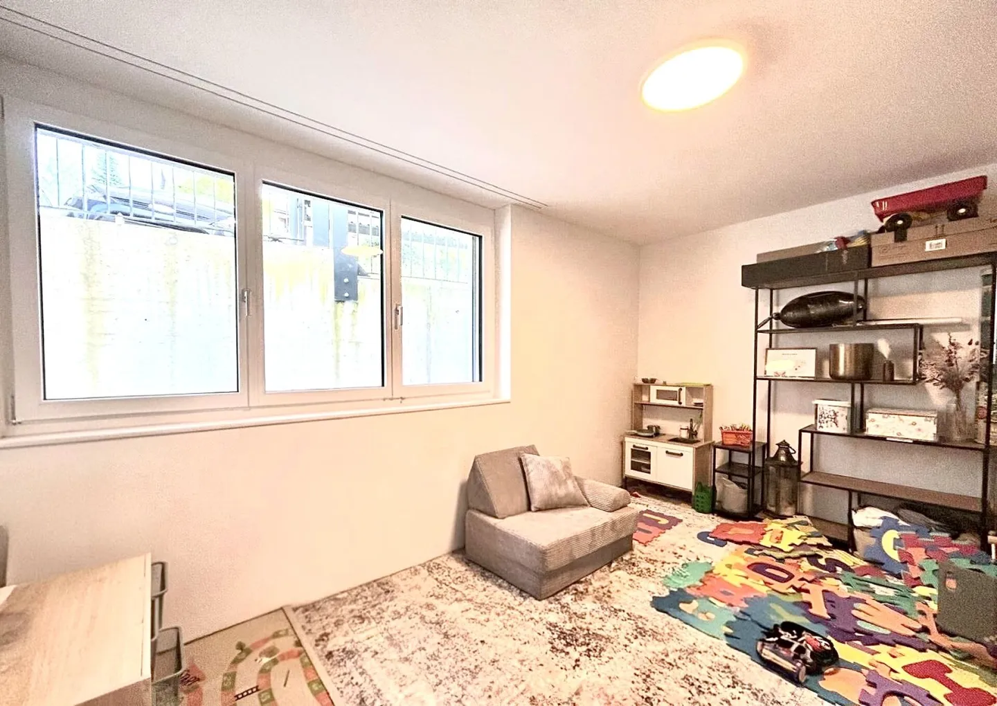 Unique 5.5-room apartment with panoramic views in Hölstein! - Photo 7 of 18