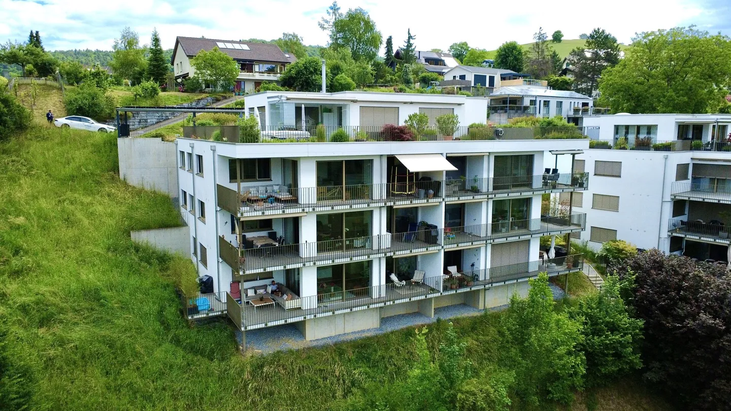 Unique 5.5-room apartment with panoramic views in Hölstein! - Photo 17 of 18