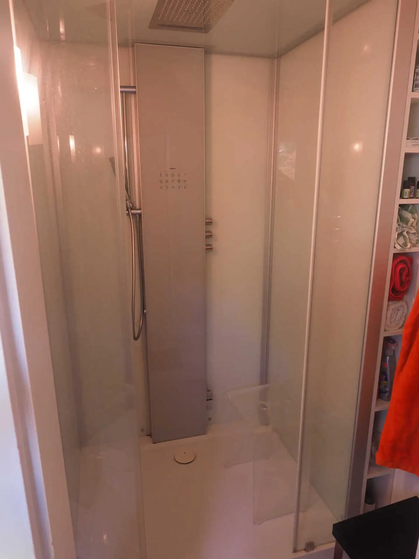 APPARTEMENT 3½ PIÈCES À WINTERTHUR - LACS, MEUBLÉ, TEMPORAIRE - Photo 8 sur 10