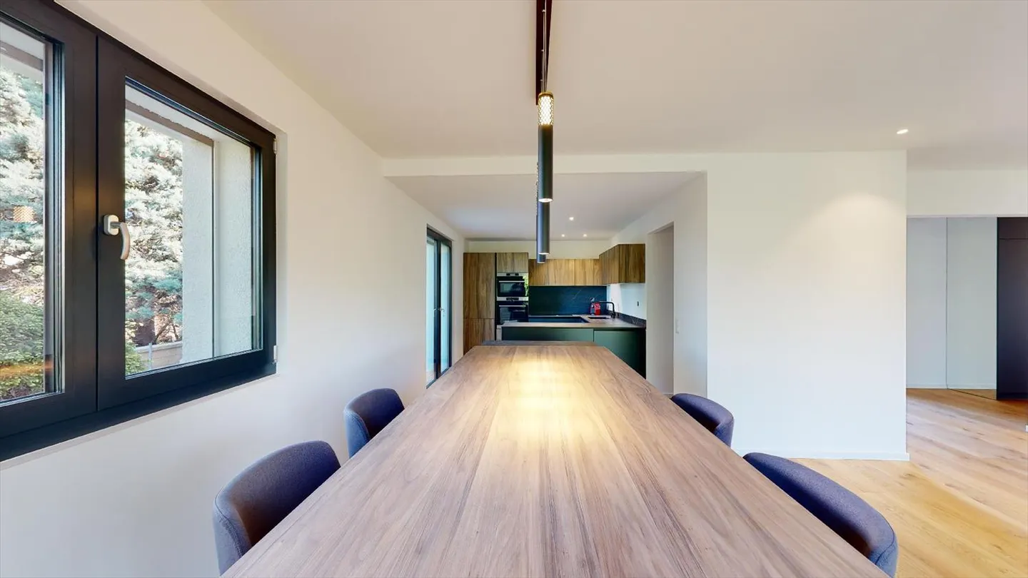 Detached House - Photo 8 of 13