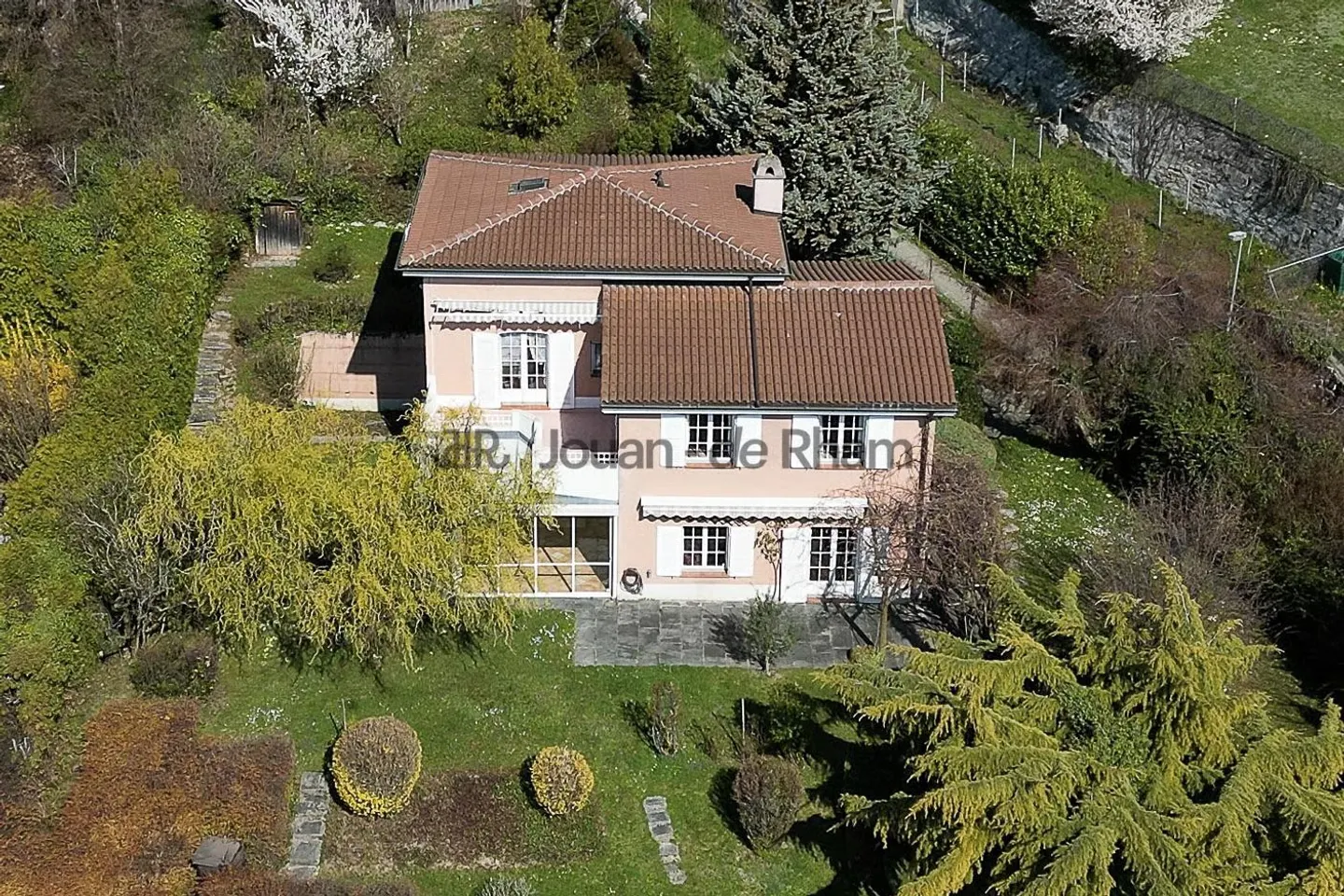 Bourg-en-Lavaux | Charmantes Haus mit Aussicht - Foto 1 von 13