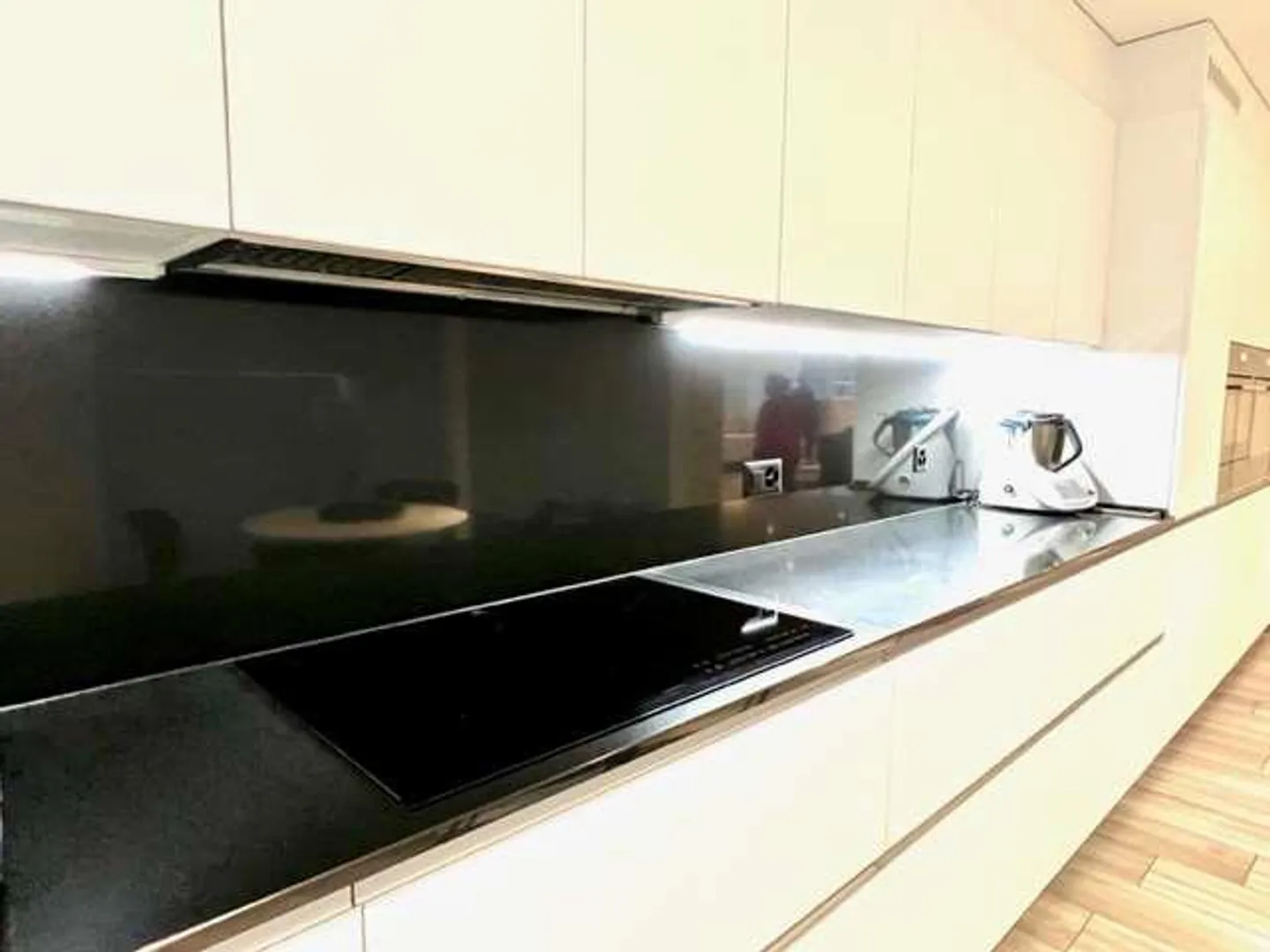 Neue Wohnung im Zentrum von Giubiasco - Foto 12 von 13