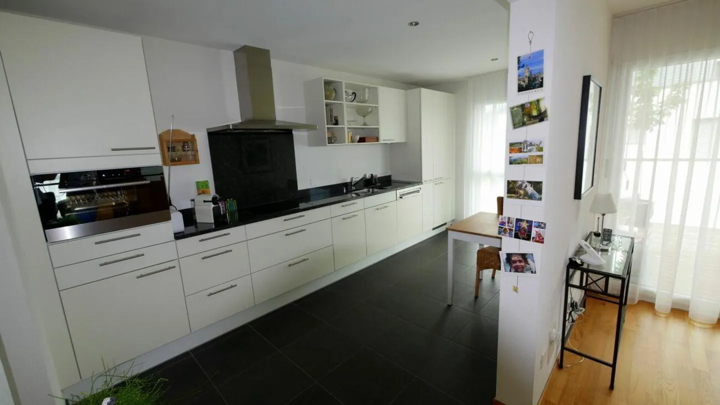 Appartamento moderno 4½ locali in posizione tranquilla e centrale - Foto 8 di 22