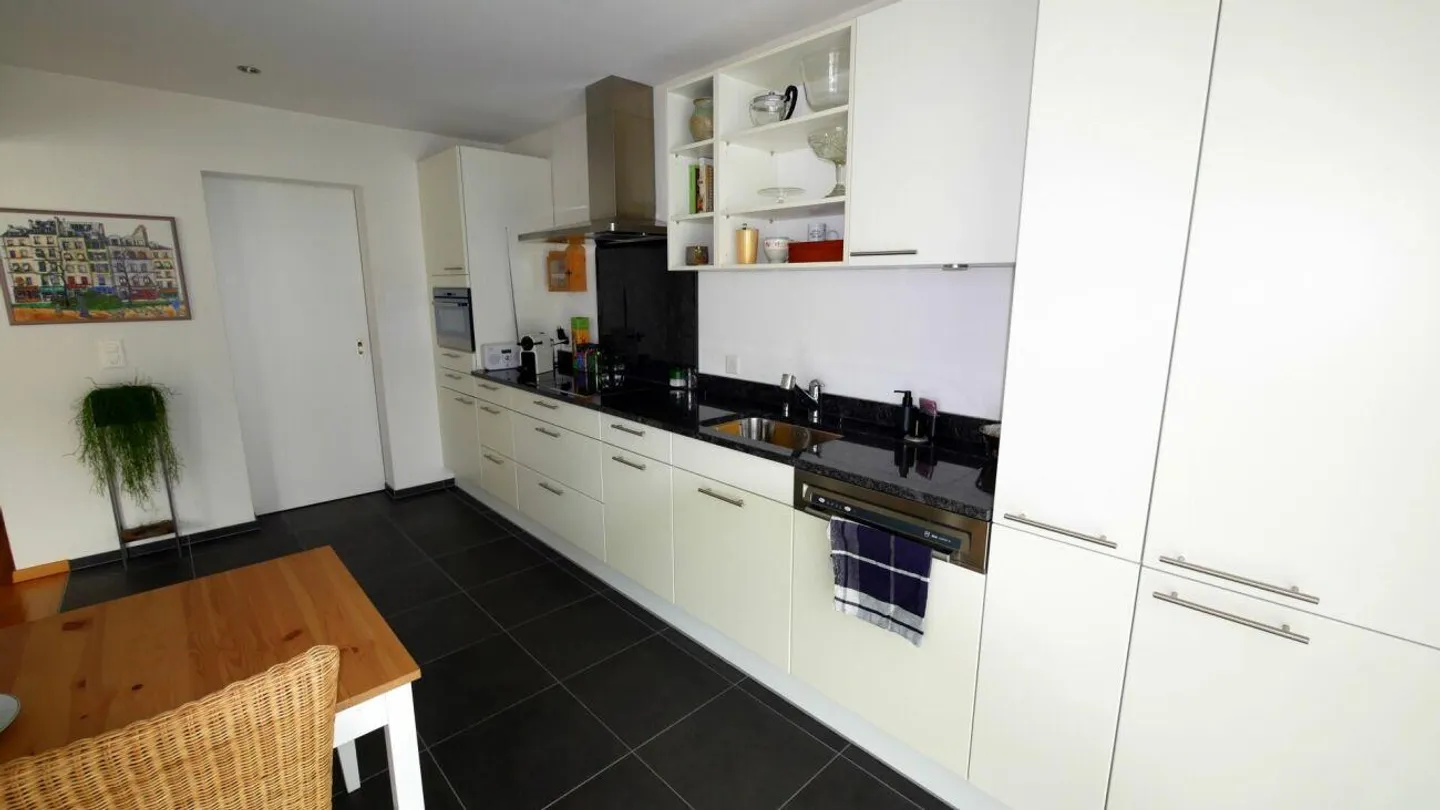 Appartamento moderno 4½ locali in posizione tranquilla e centrale - Foto 9 di 22