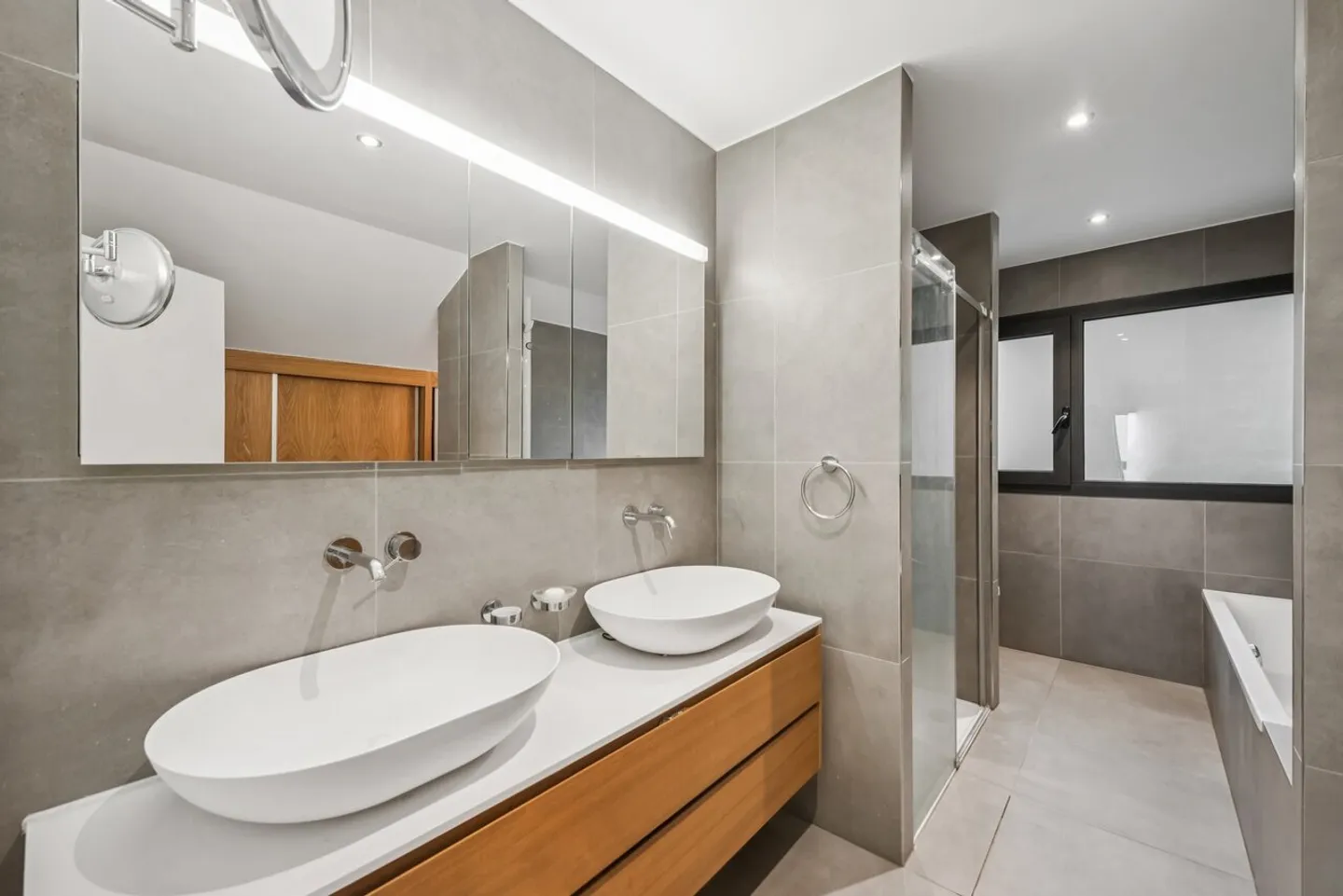 Villa indipendente con vista lago - Foto 11 di 24