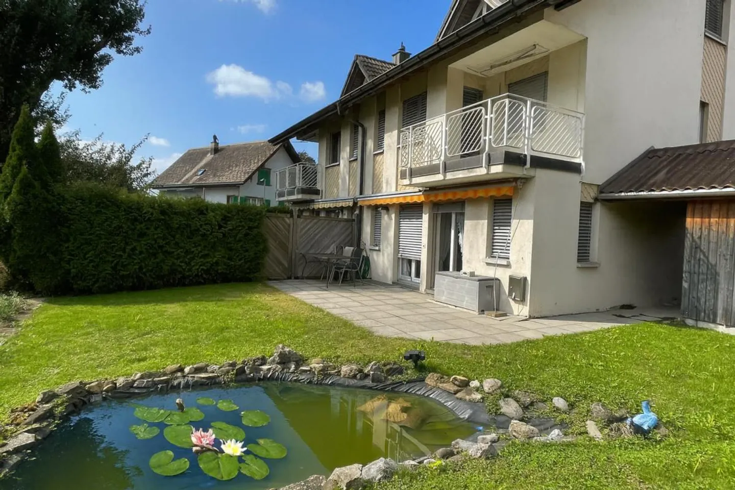 Willkommen in Ihrem neuen Familienglück! - Foto 1 von 16