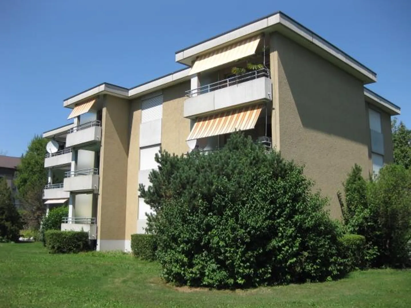 Charmante Wohnung mit Balkon - Foto 1 von 4