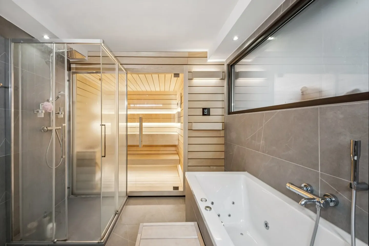 Villa indipendente con vista lago - Foto 17 di 24