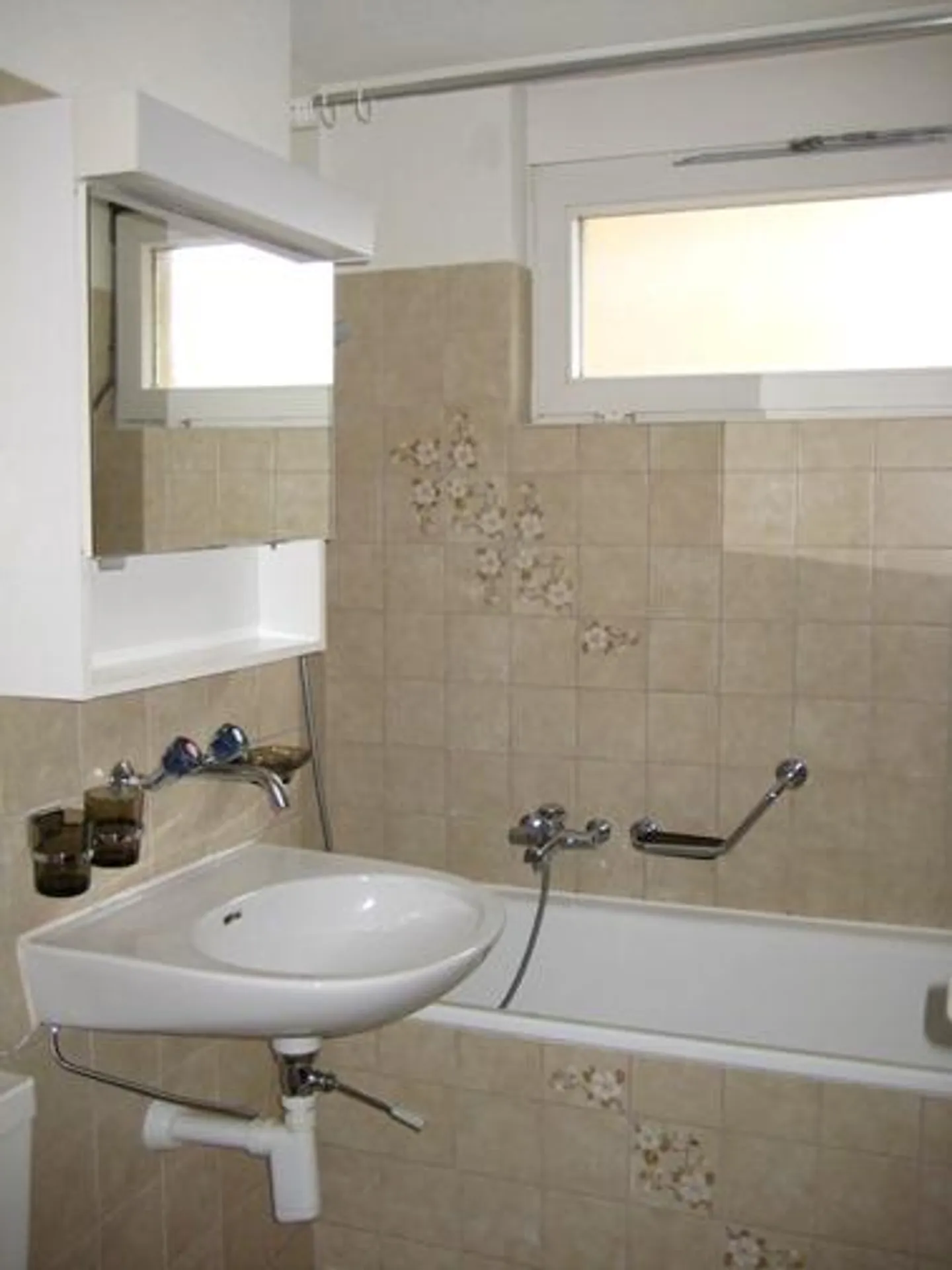 Charmante Wohnung mit Balkon - Foto 3 von 4