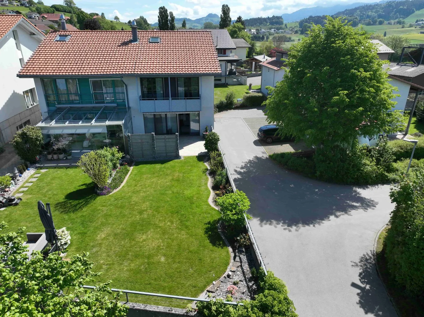 Bellissima casa bifamiliare, oltre 180 m2 di superficie abitabile - Foto 1 di 12