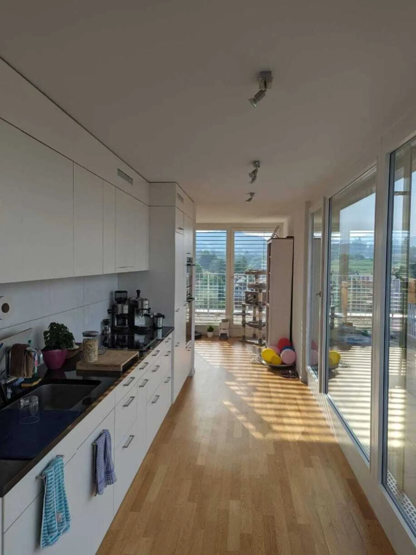 Apartment for rent - Photo 6 of 10