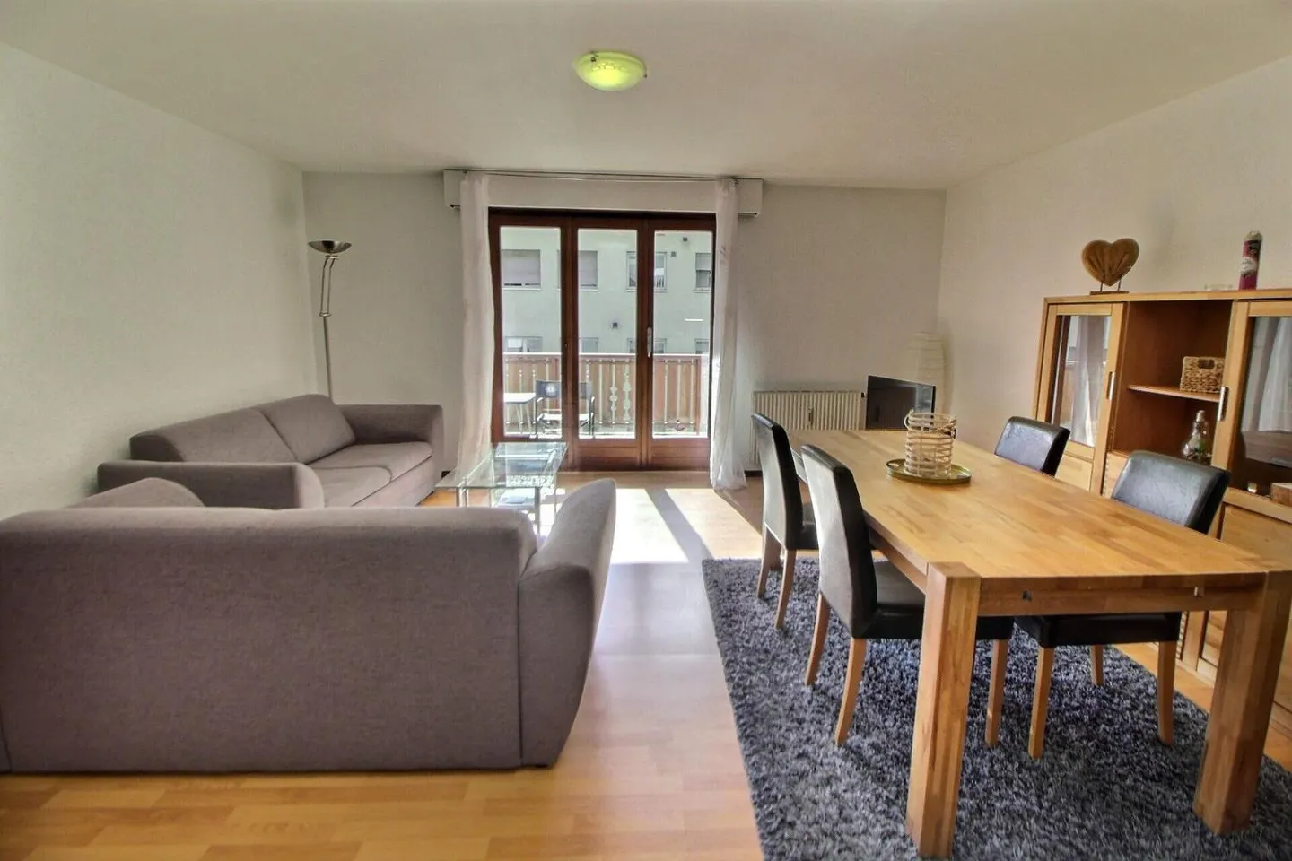 Charmante 2,5 Zimmer im Herzen von Crans-Montana - Foto 1 von 5