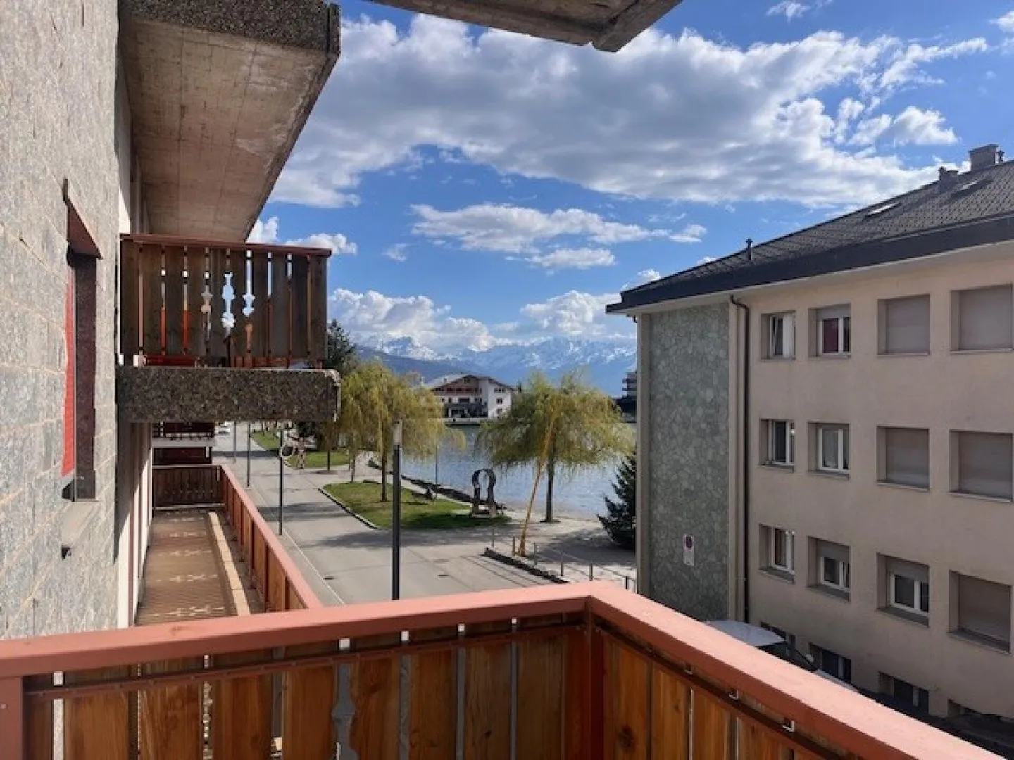 Charmante 2,5 Zimmer im Herzen von Crans-Montana - Foto 2 von 5