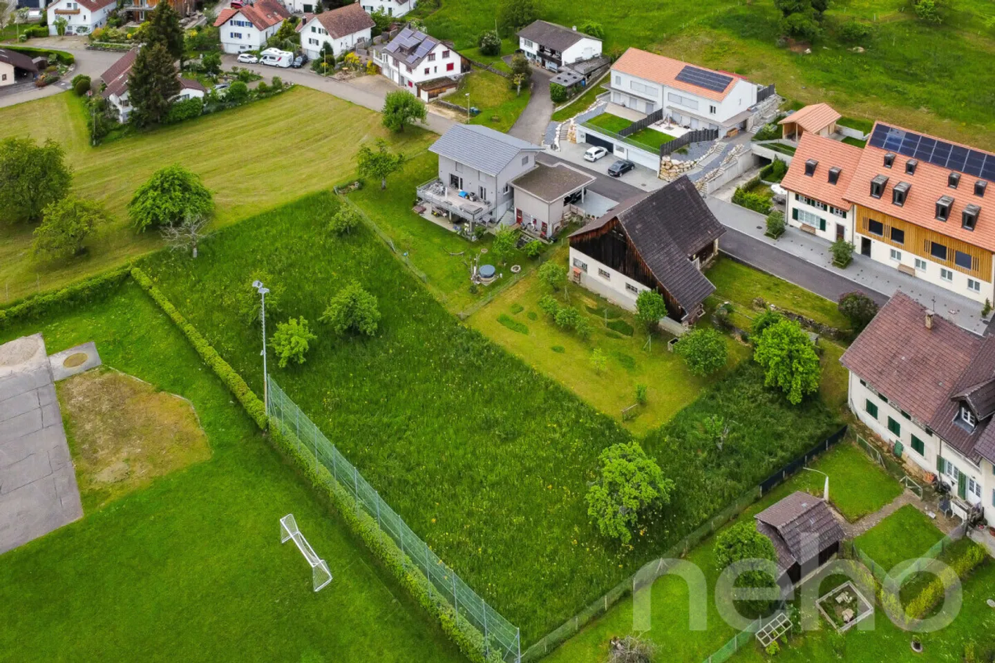 Terreno edificabile situato in posizione tranquilla con vista panoramica ad Arboldswil - Foto 11 di 13