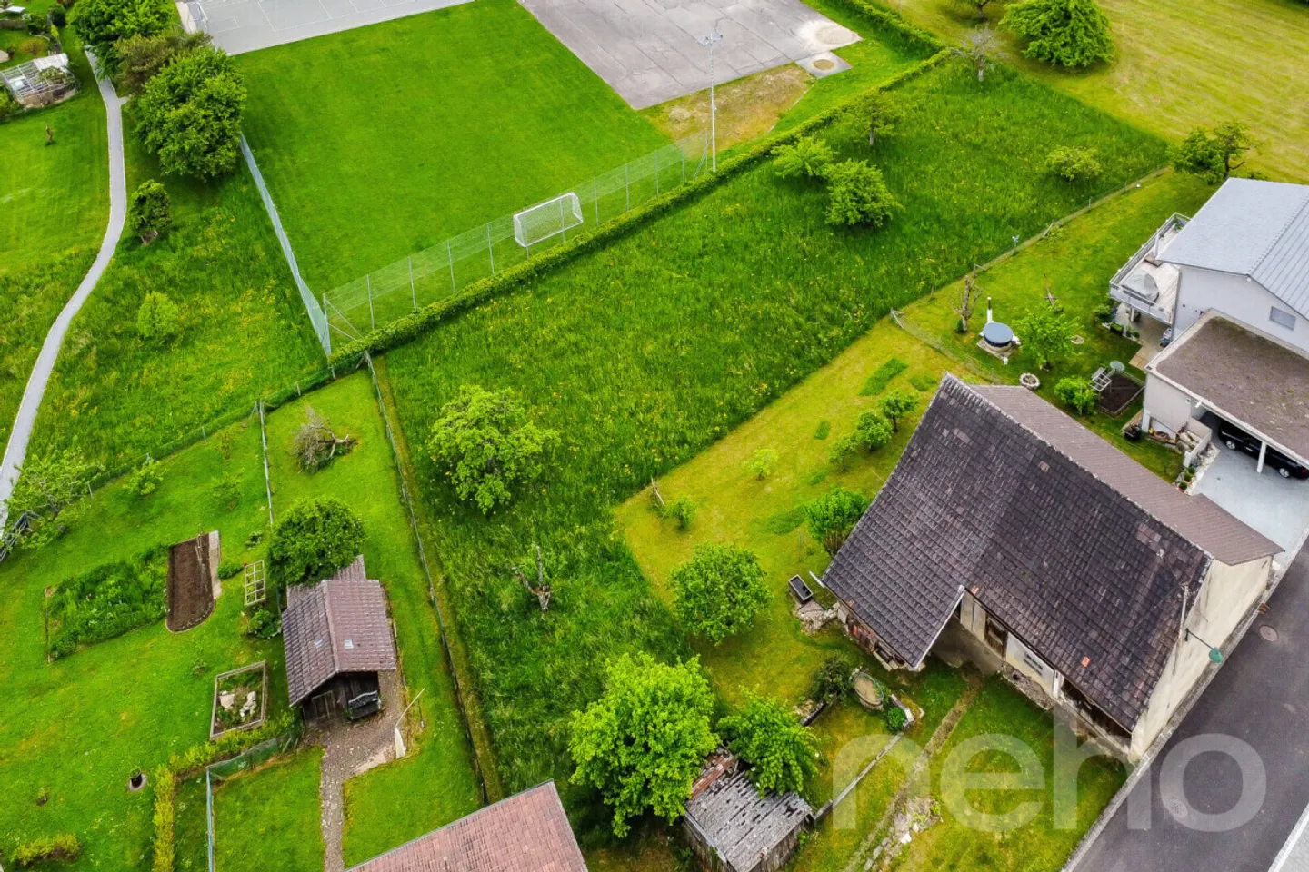 Terreno edificabile situato in posizione tranquilla con vista panoramica ad Arboldswil - Foto 12 di 13
