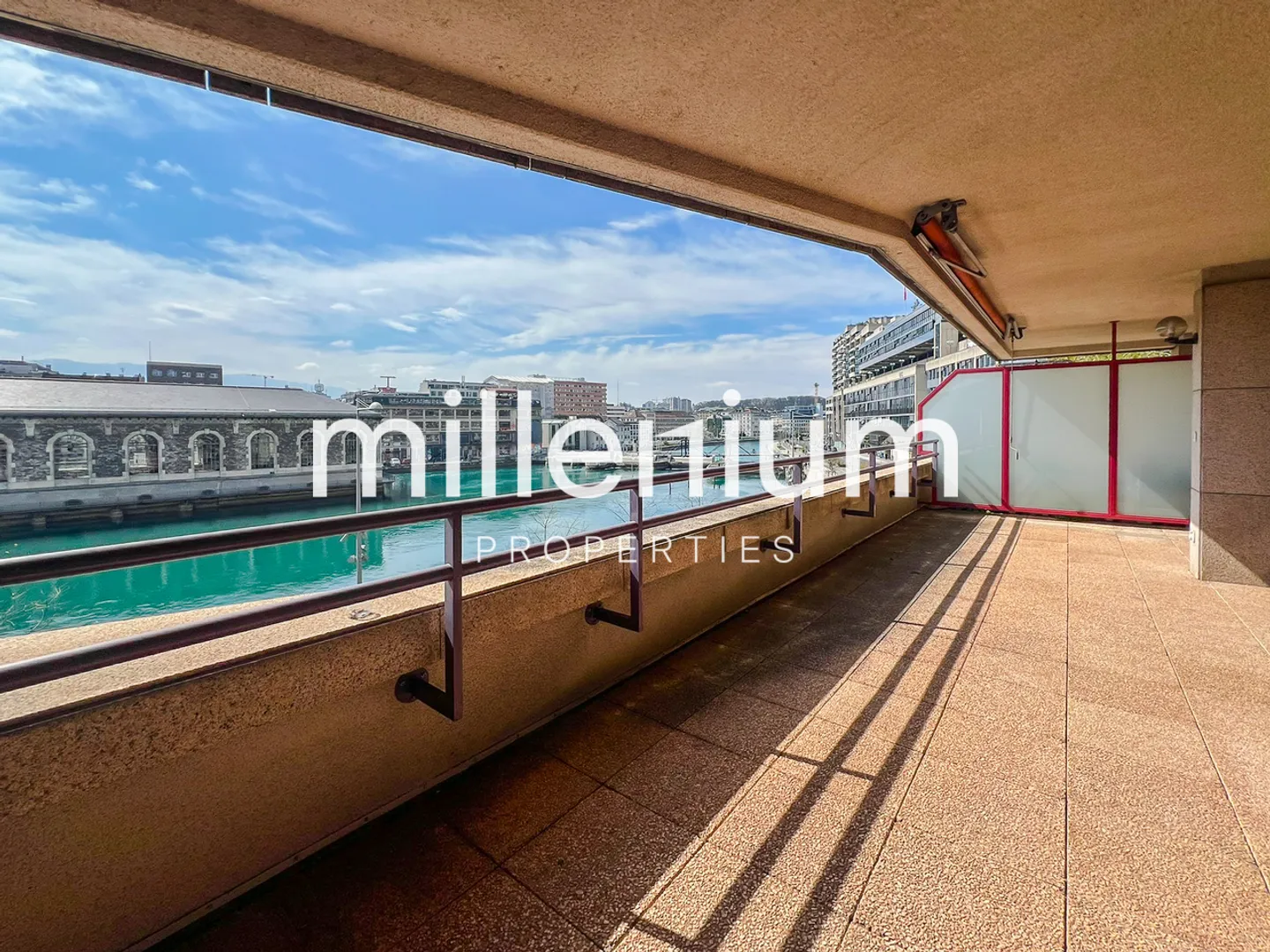 Büros mit Rhône-Blick - Foto 2 von 13