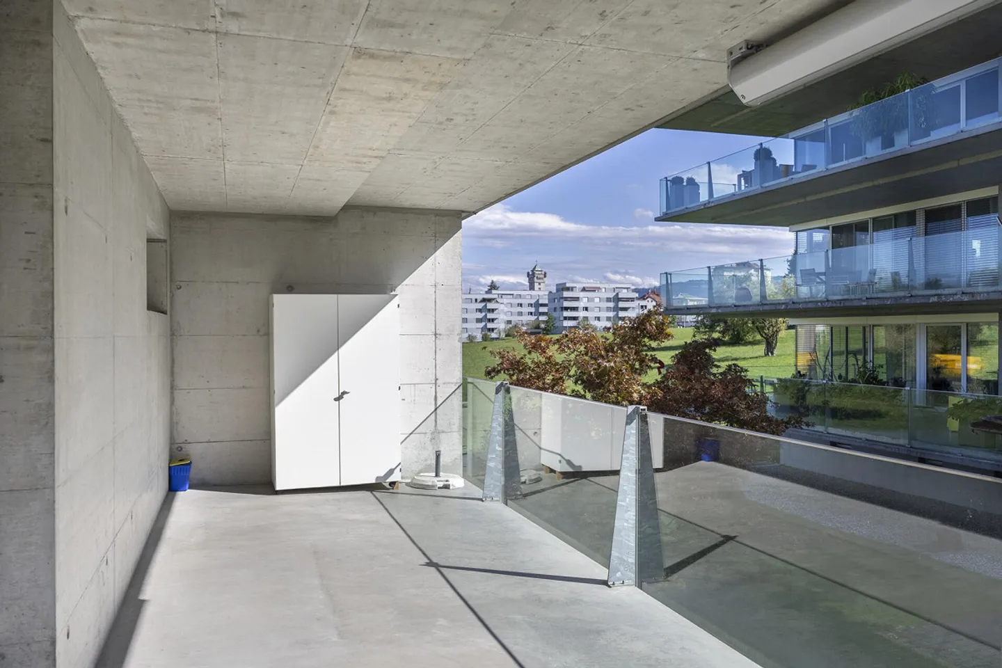Geräumige Wohnung mit Seeblick - Foto 3 von 23