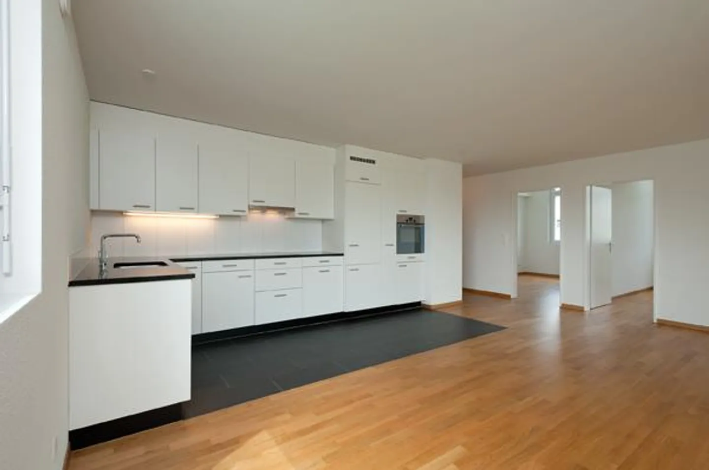 Votre appartement familial à Rafz ! Louez sans dépôt - Photo 5 sur 9