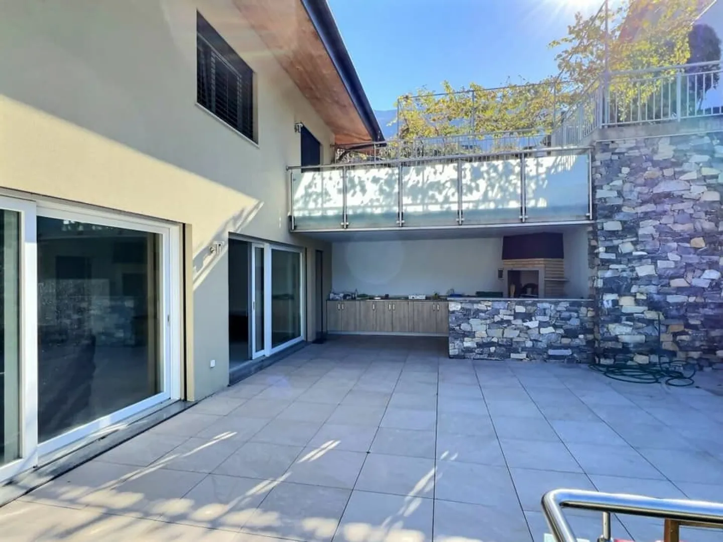 Elegante villa familiare nel cuore di Chalais - Foto 5 di 13