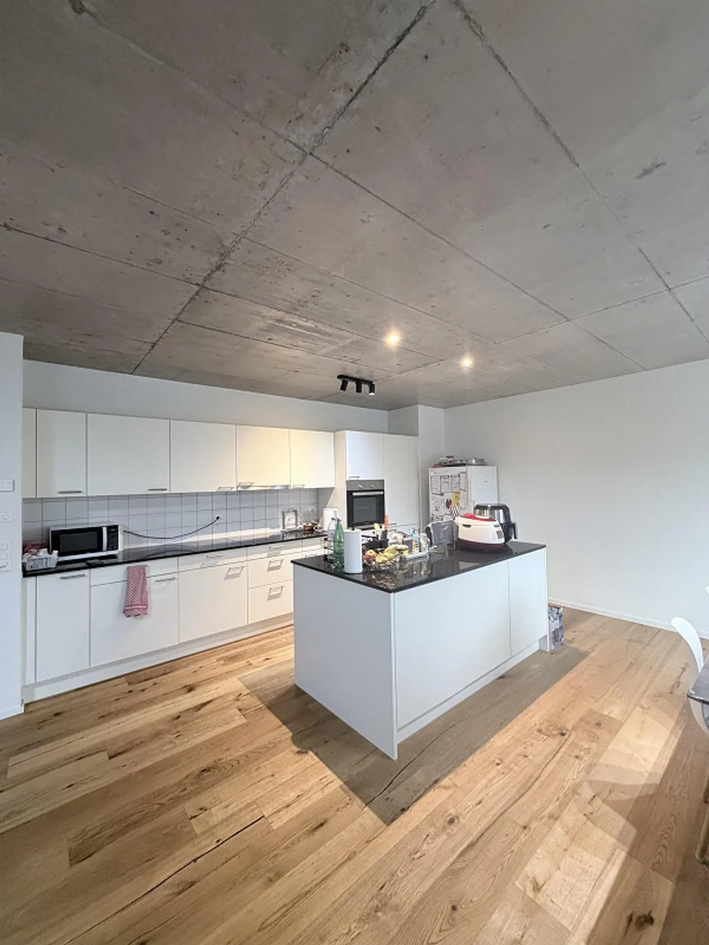 Modernes Apartment in Glarus - Foto 1 von 8