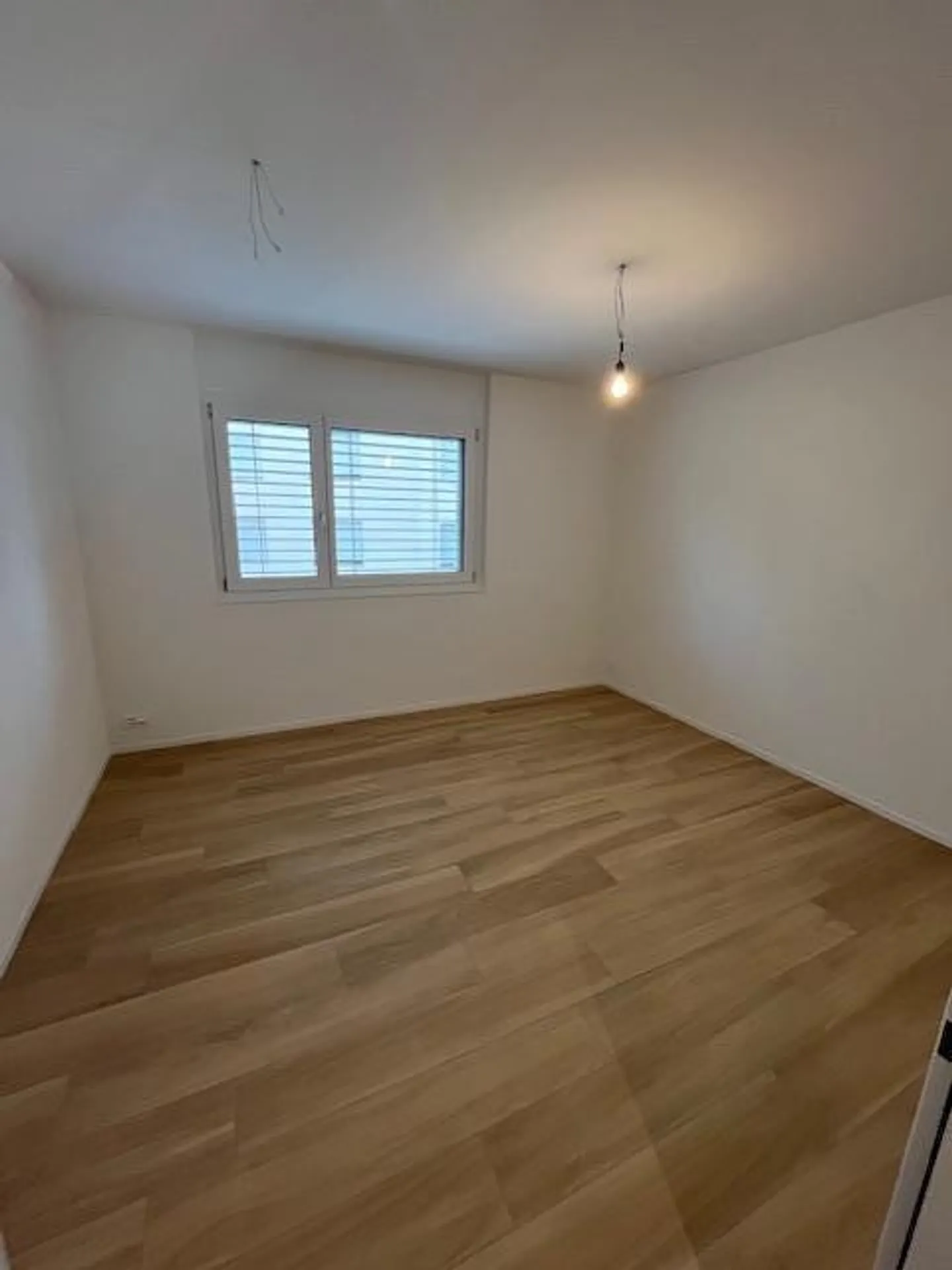 Modernes 3.5-Zimmer-Apartment - Foto 10 von 18