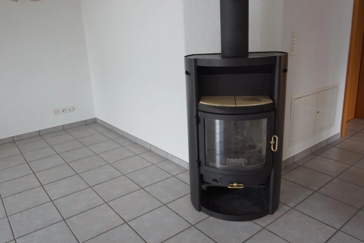 grosszügige 4.5 Zimmer-Wohnung mit Terrasse - Foto 9 von 13